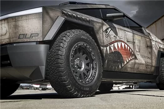 Tesla Cybertruck 2024 P-51 Mustang-inspirierte Designer-Vollfahrzeugfolierung Tesla Cybertruck 2024 P-51 Mustang-inspirierte Designer-Vollfahrzeugfolierung
