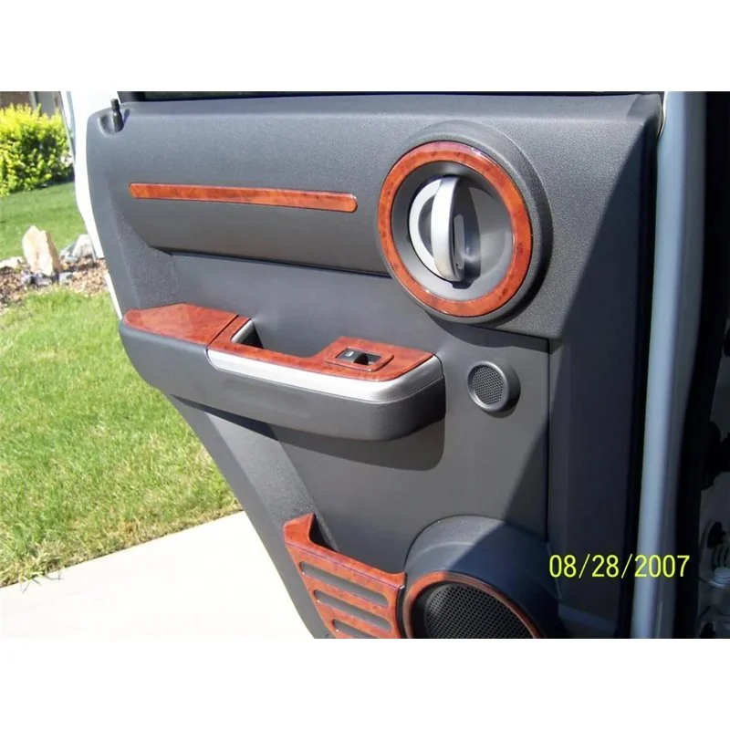 Dodge Nitro 2007-2012 3D Armaturenbrett-Dekor-Set, 74 Teile