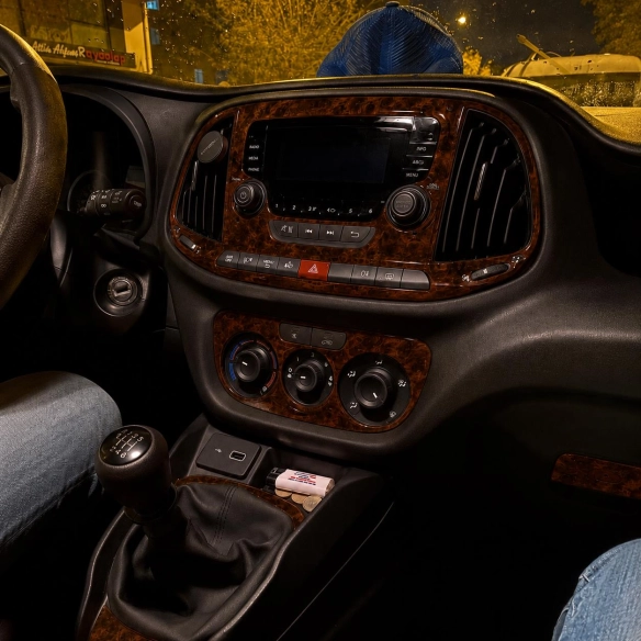 Fiat Doblo 2015-2022 3D Cockpit Dekor Interieurleisten Set 42-teilig