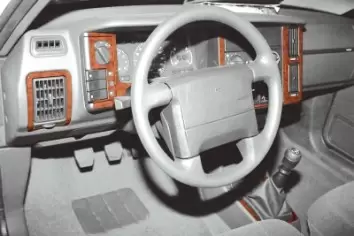 Volvo 440 - 460 08.88 - 08.93 Mittelkonsole Armaturendekor Cockpit Dekor 15 -Teile