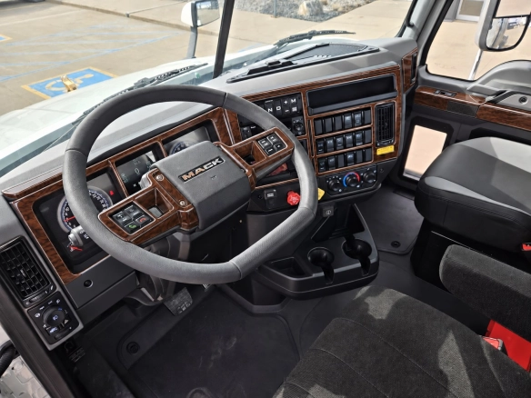 Mack Anthem Truck Year 2018 3D Cockpit Dekor Interieurleisten Set Full Set / as shown in product diagram-teilig