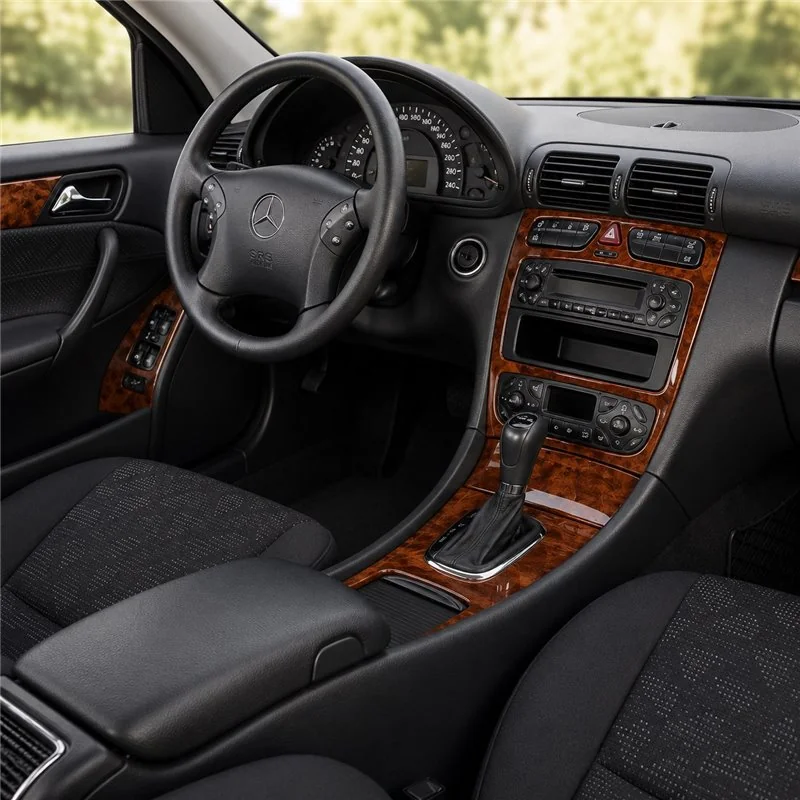 Mercedes C-Class W203 2000-2006 3D Armaturenbrett-Dekor-Set, 16 Teile