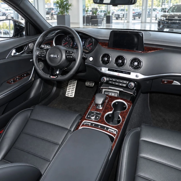 Kia Stinger 2021 – Designer Trim – Innenraum-Komplettset
