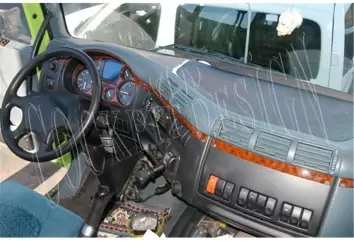 Daf CF 03.01 - 12.11 Mittelkonsole Armaturendekor Cockpit Dekor 16 -Teile