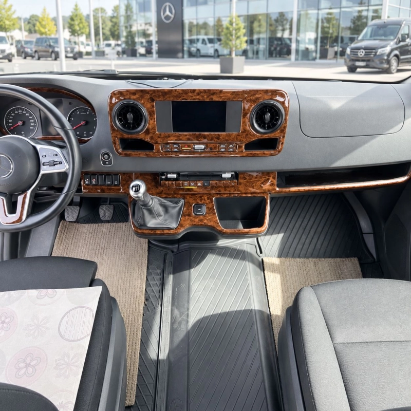 Mercedes-Benz Sprinter W907 2018 3D Cockpit Dekor Interieurleisten Set 50-teilig