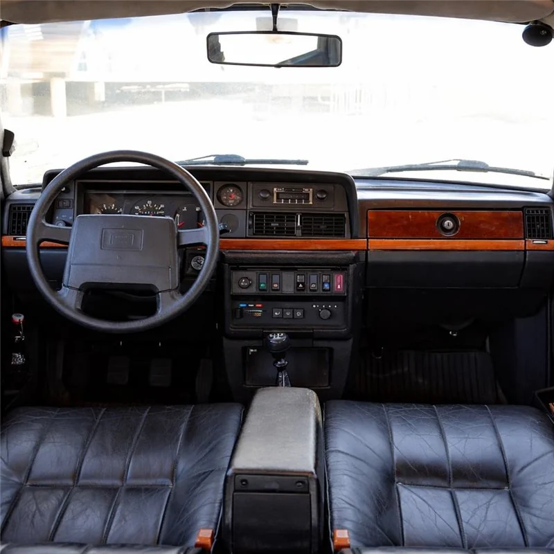 Volvo 240 1980-1992 Komplettset 3D Armaturenbrett-Dekor-Set