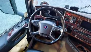 Scania NG-Series ab 2016 Basic Mittelkonsole Armaturendekor Cockpit Dekor 12-Teile - 9- Cockpit Dekor Innenraum
